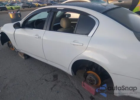 2009 Infiniti G37 Journey z USA, uszkodzony, nr VIN JNKCV61E19M303594